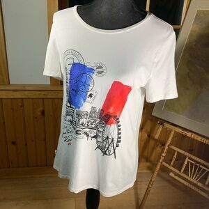 Karl Lagerfeld Paris tee shirt